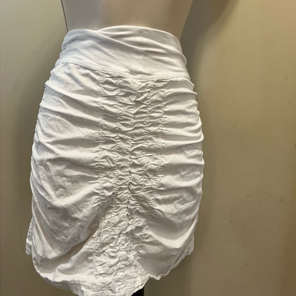 Women’s cotton rouched stretch, white mini skirt SK-20